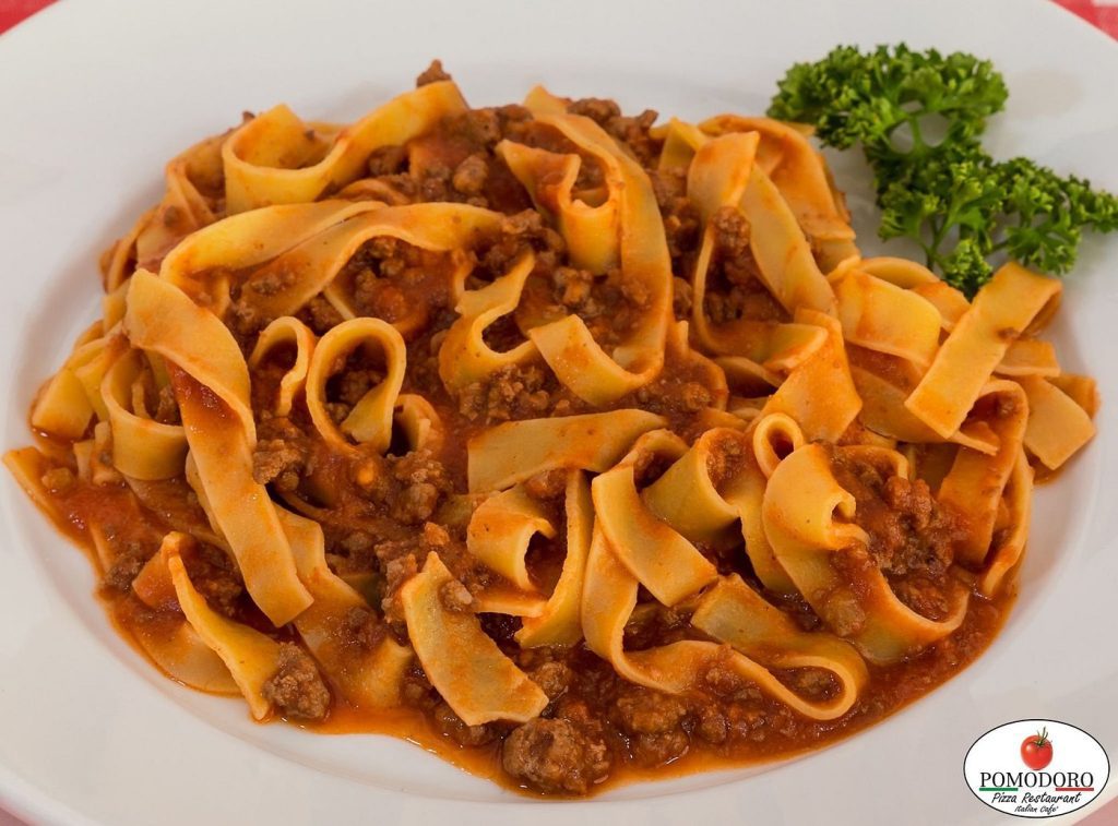 fettuccine-bolognese Join us at Pomodoro, Kata Beach for an unforgettable Italian dining experience. Whether you’re craving a delicious plate of pasta, a perfectly baked pizza, or a romantic evening by the sea, we are here to bring you the best of Italy in Phuket.